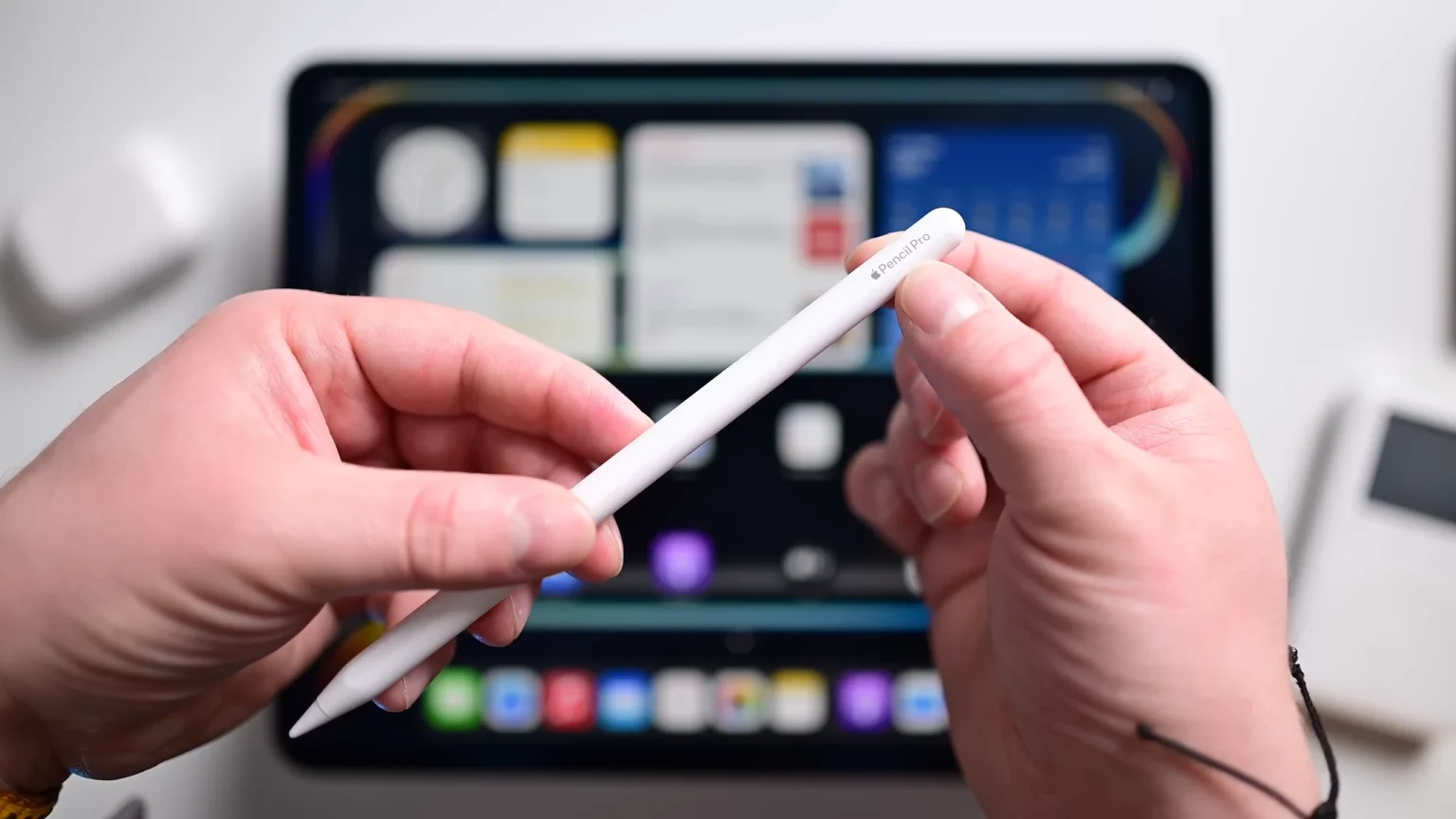 Apple Pencil Pro und USB-C Varianten: Digitales Schreiben und Zeichnen mit Haptic Feedback und Find My