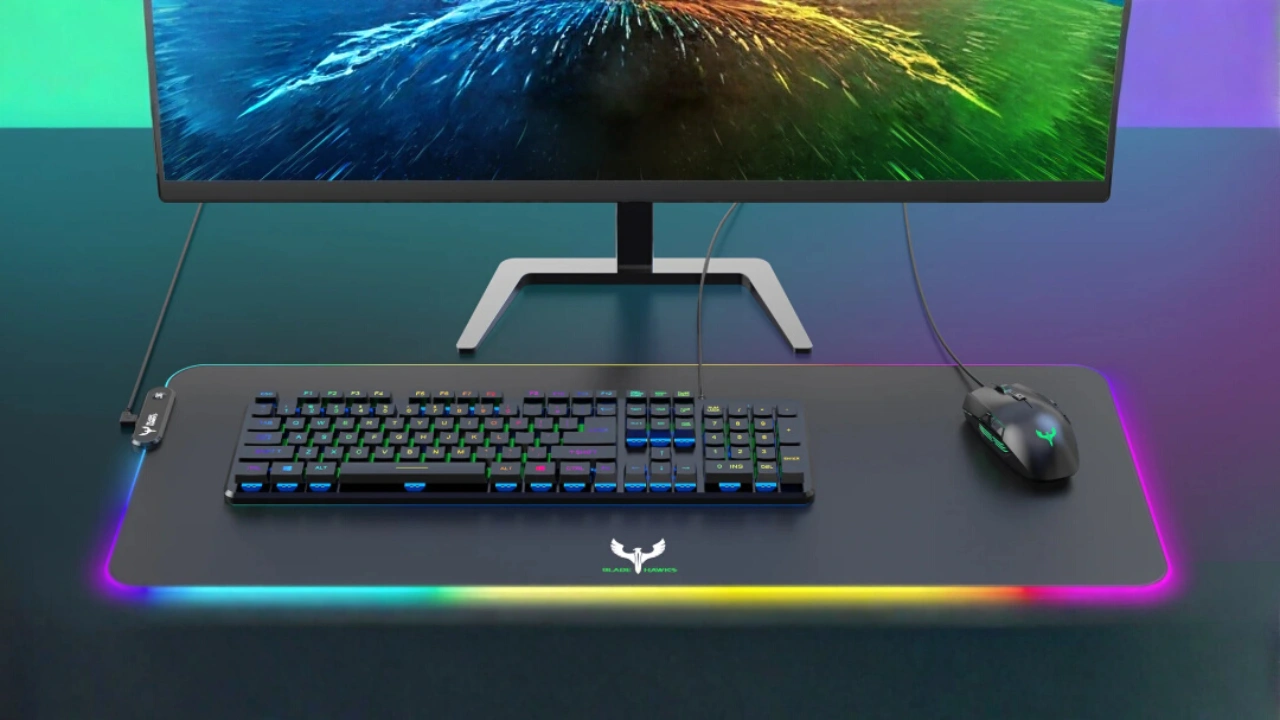 Blade Hawks BX04 RGB Pad