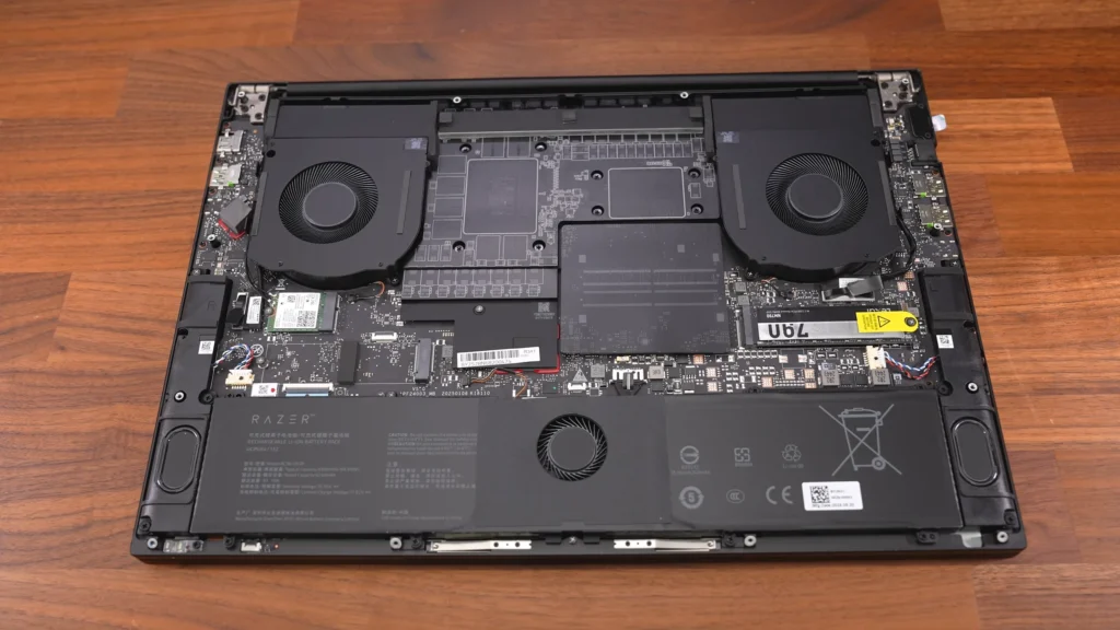 Razer Blade 18 2025: Premium Gaming-Ultrabook mit Intel Core Ultra 9 275HX und RTX 5090 bis 5080