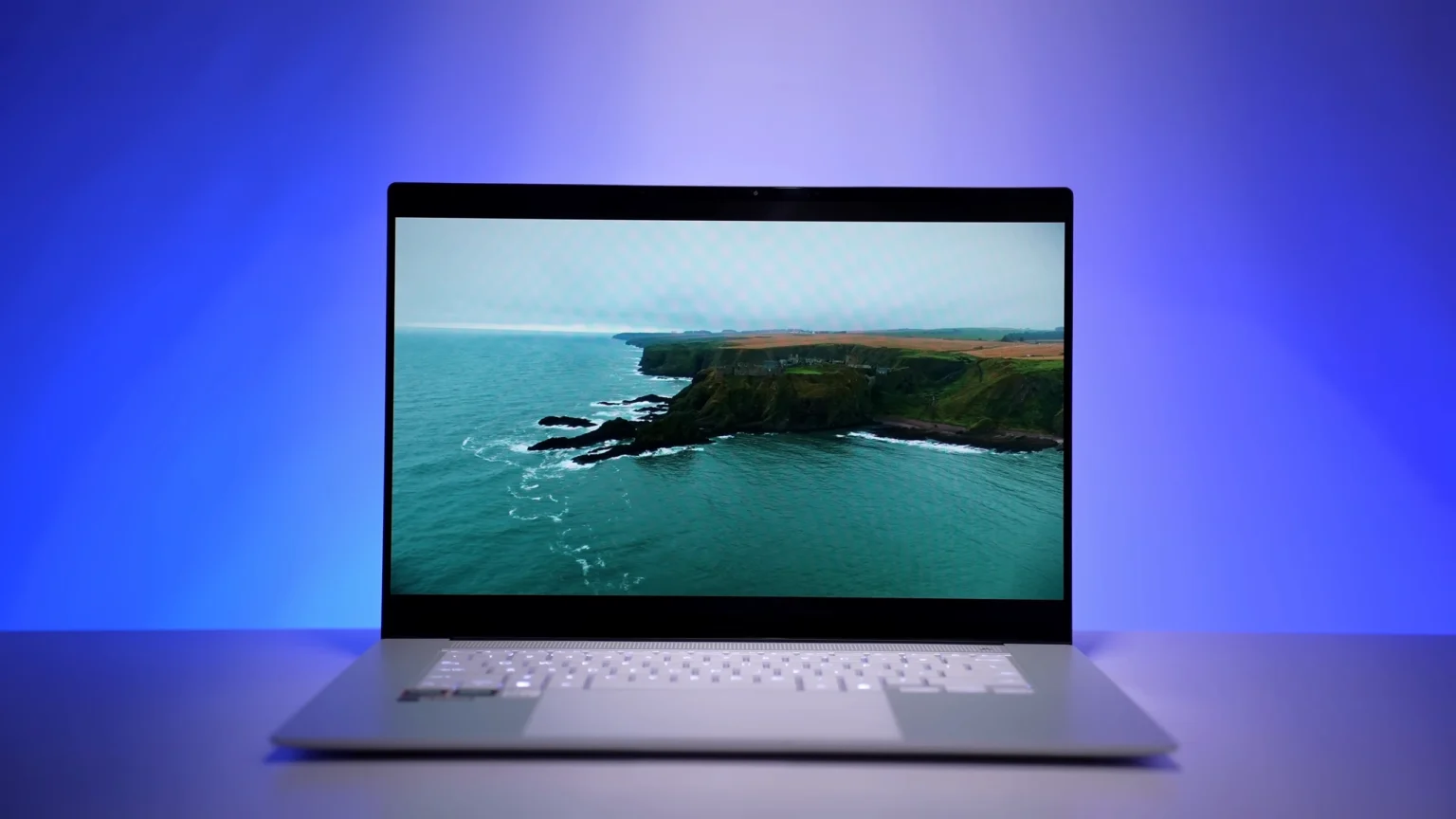 Die perfekte MacBook-Alternative ASUS ZenBook S16 OLED 2025