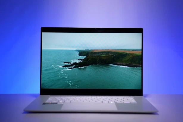 Die perfekte MacBook-Alternative ASUS ZenBook S16 OLED 2025