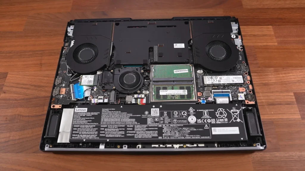 Lenovo Legion Pro 7i (2025)