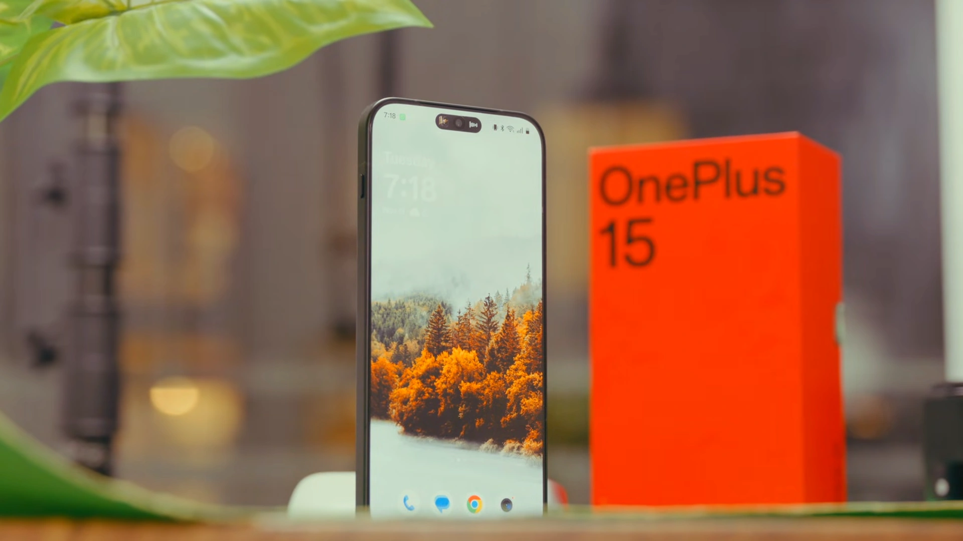 OnePlus 15: Flaggschiff-Smartphone mit Snapdragon 8 Elite Gen 5 und 165Hz Display im Test