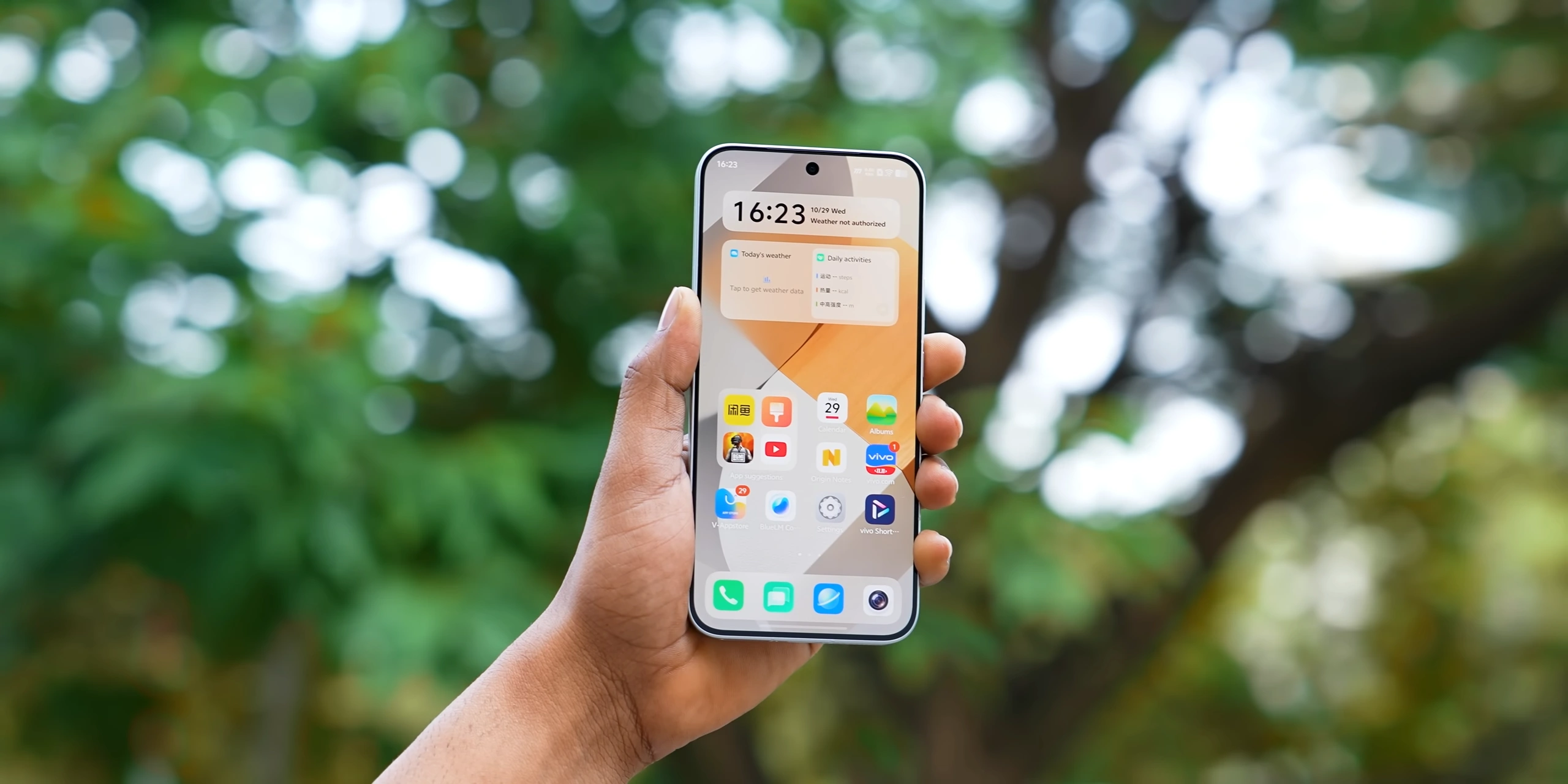 iQOO 15 – 7000 mAh, 2K-Display, Periskop-Zoom… Zu diesem Preis!