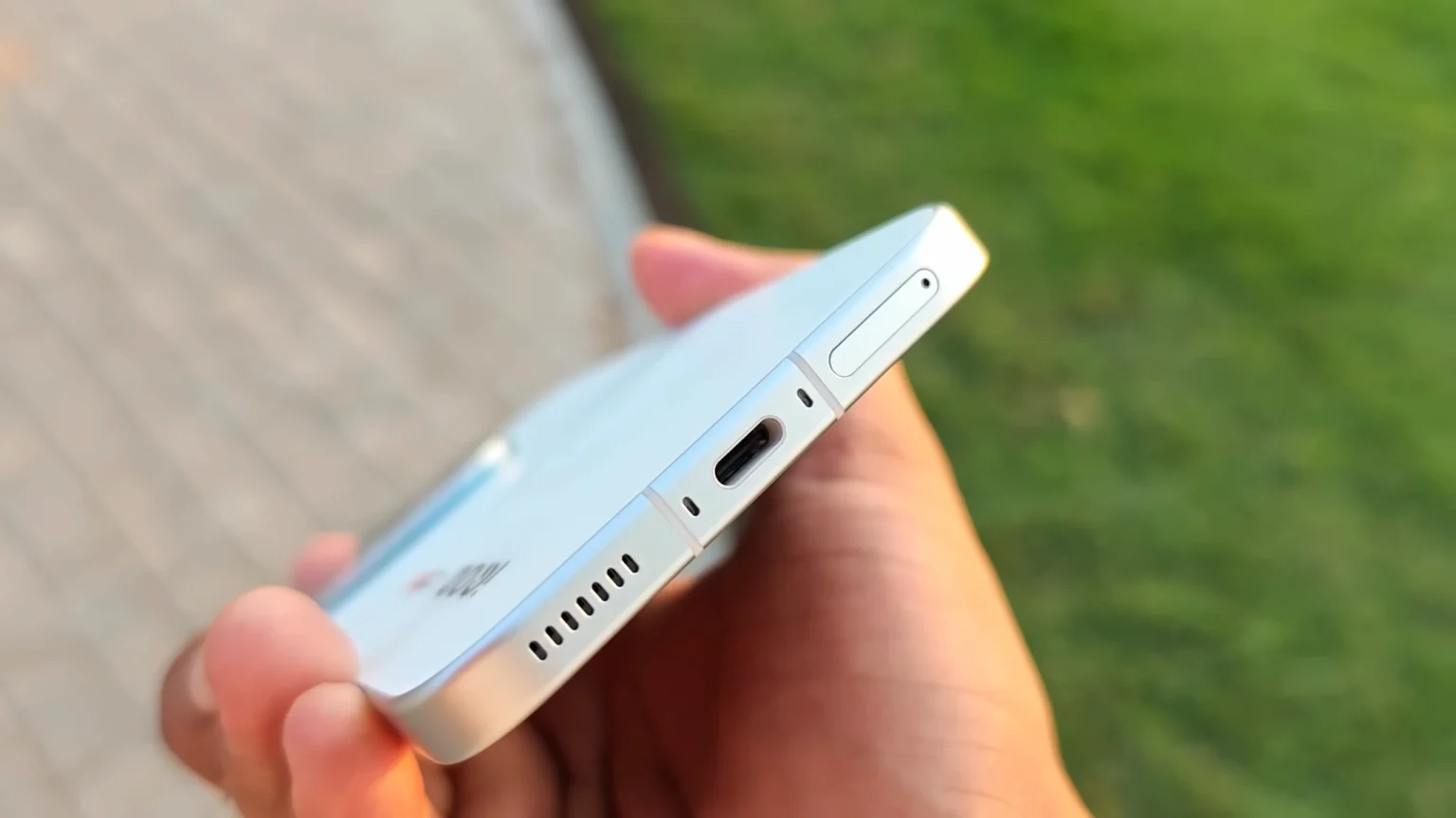 iQOO 15 – 7000 mAh, 2K-Display, Periskop-Zoom… Zu diesem Preis!